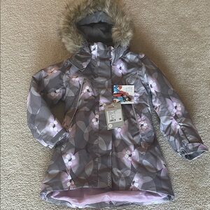 Brand new! Reima Muhvi Winter Coat Girls Jacket with Faux Fur Trim Hood 128 cm/8